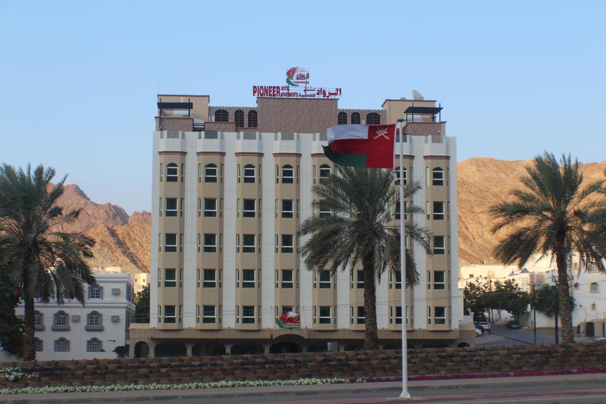 Pioneer Hotel Apartments Muscat Eksteriør billede
