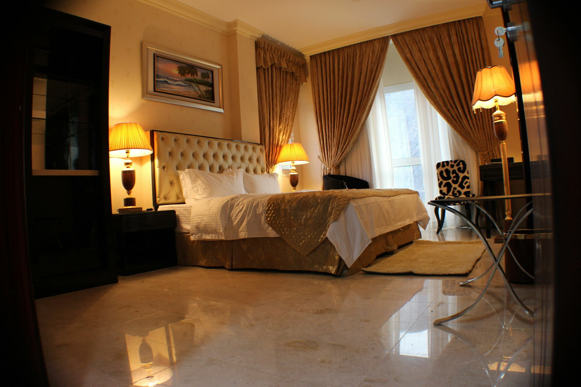 Pioneer Hotel Apartments Muscat Eksteriør billede